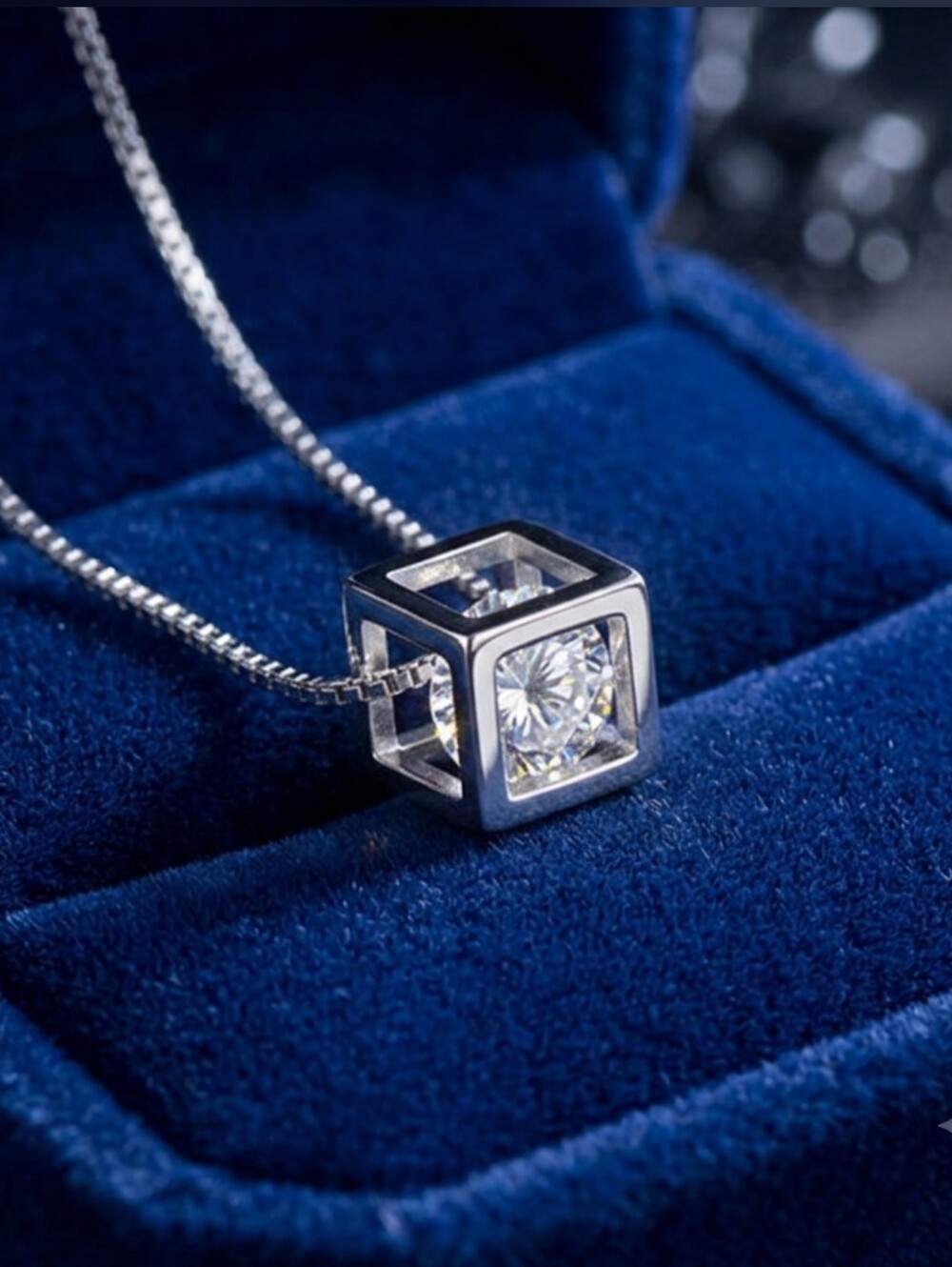 Cube Wrapped Diamond Moissanite 💎 1CT Pendant Necklace, NEW, w/GRA Certificate